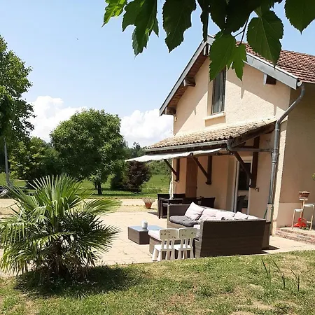 Gite A La Campagne Avec Piscine Biziat Buitenkant foto